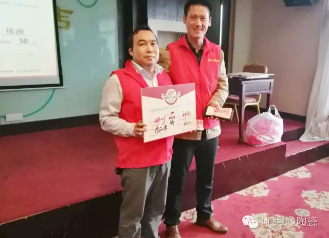 1481594090134934.png blob.png