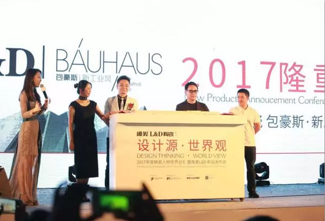 1502502701761232.png blob.png