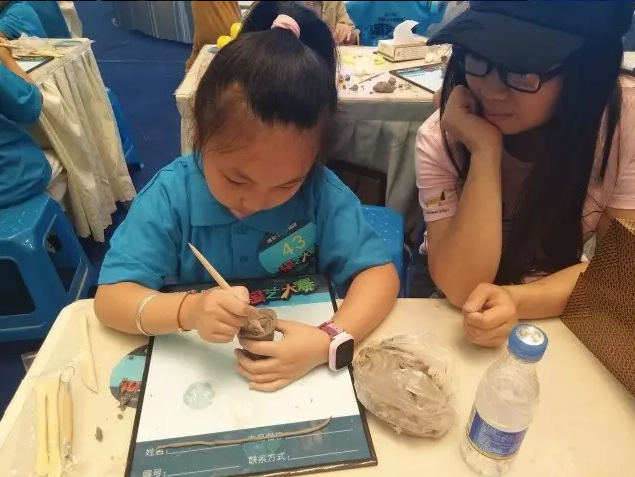 1506583455619442.png blob.png